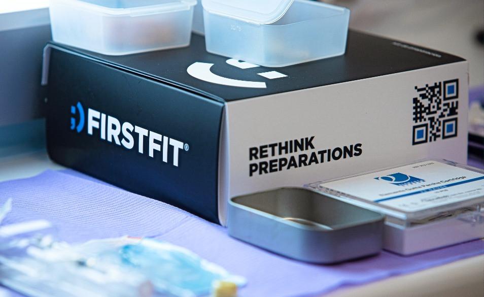 First Fit: Carillas Dentales para la generación Z